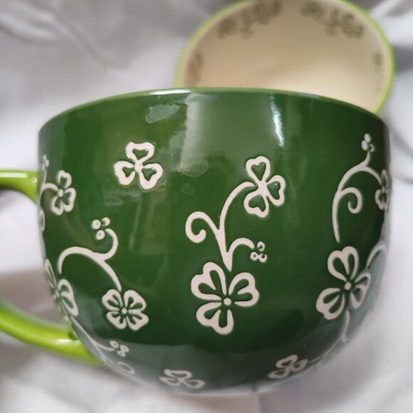 temp-tations® 'Floral Lace' Shamrock, 18 oz. Soup Mugs, Set Of 2 - Picture 2 of 5